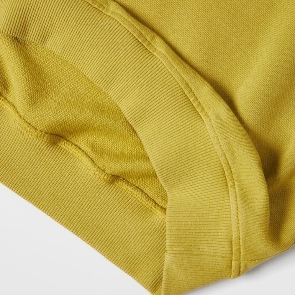 Zara round neck